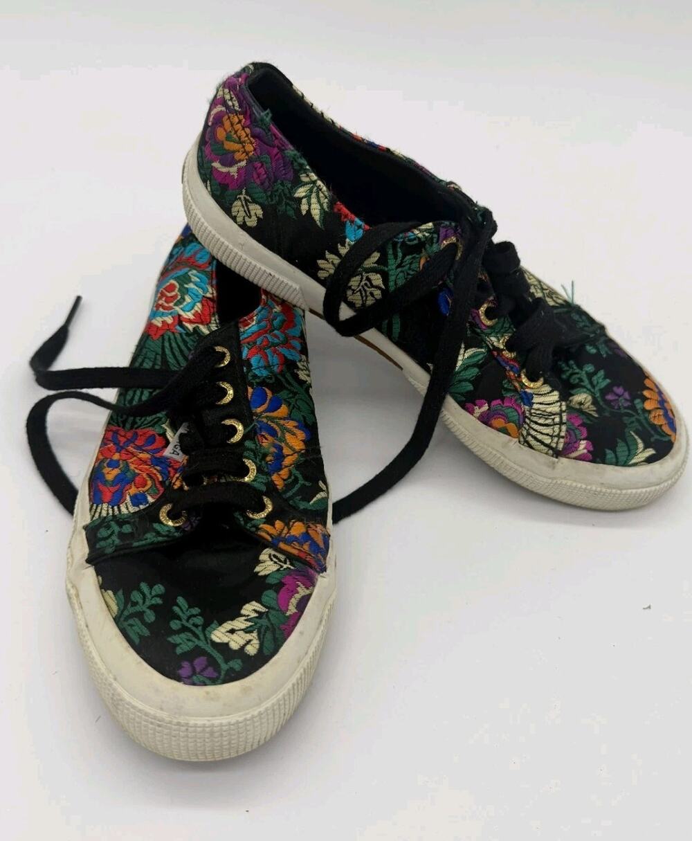 Superga Black Smooth Floral Pattern Lace Up Low Top Women's Sneakers Size 7